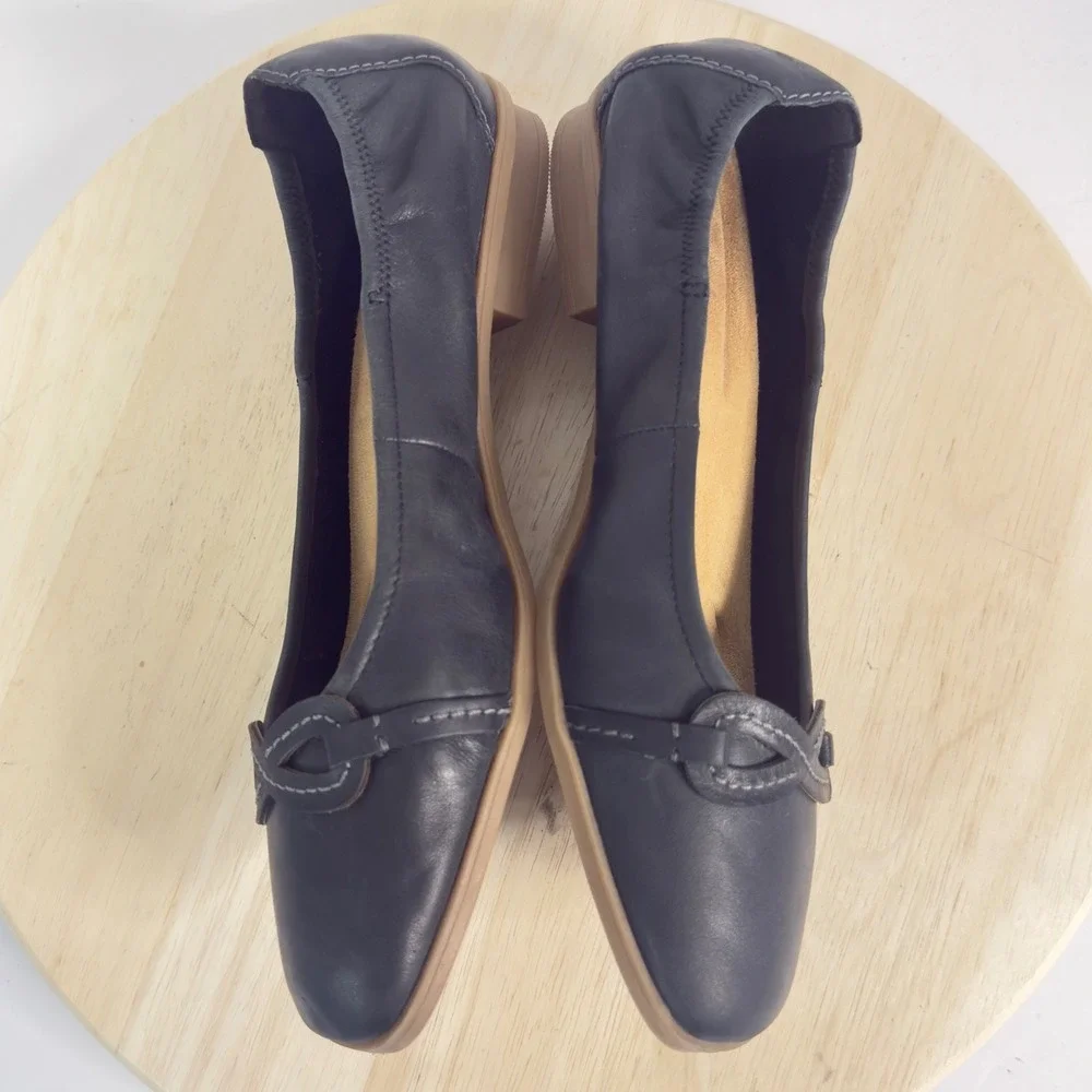 Clarks Collection Women's Shoes Blue Leather Mary Jane Flats Size 10M‎